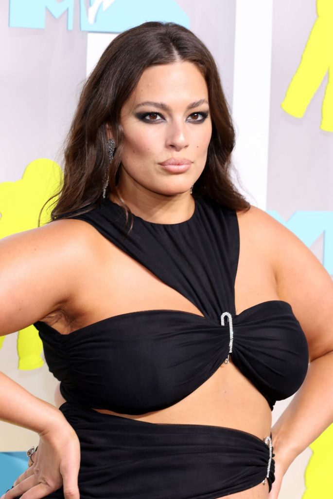 Best MTV VMAs 2022 Beauty Ashley Graham at the 2022 VMAs Image: Getty/Cindy Ord 