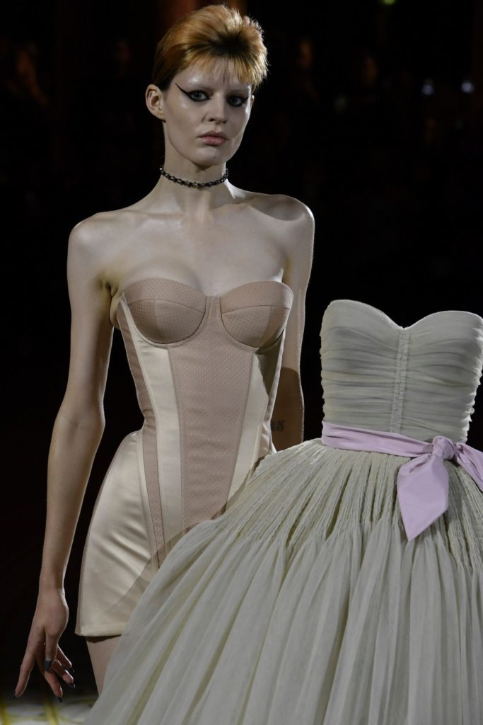 Viktor & Rolf Haute Couture Spring Summer 2023