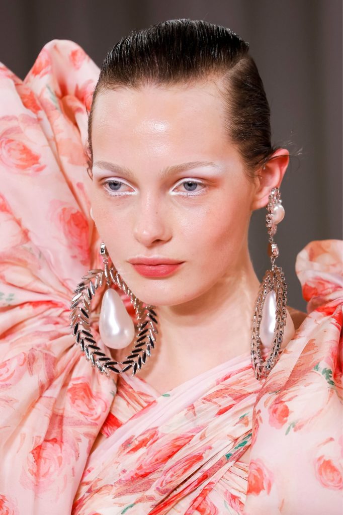 Paris Fashion Week Best Beauty Looks: Giambattista Valli