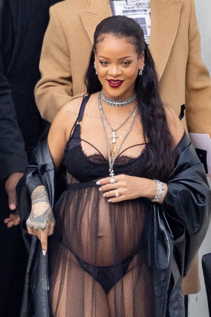 Rihanna Arriving at Dior