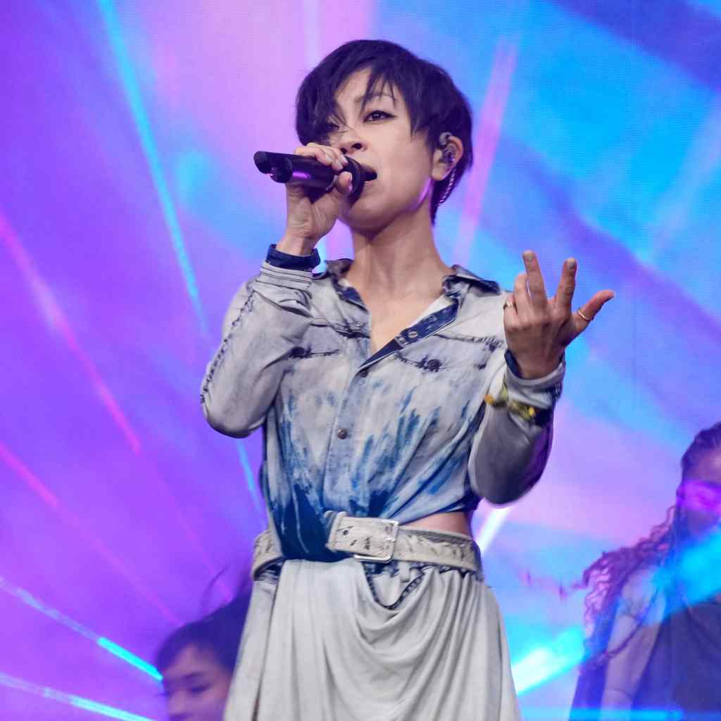 Hikaru Utada performing at Coachella 2022.