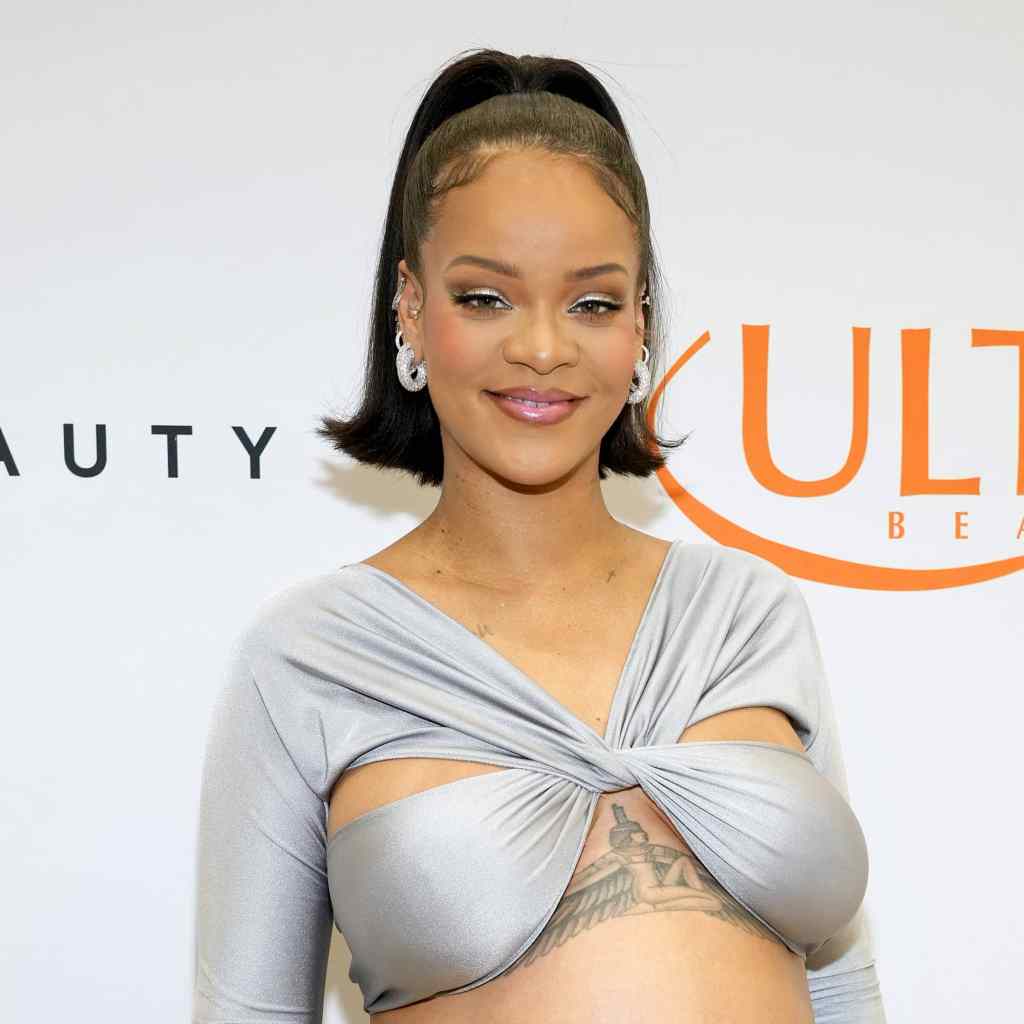 Rihanna's Postpartum Body is Just a Body Not 'Inspo'