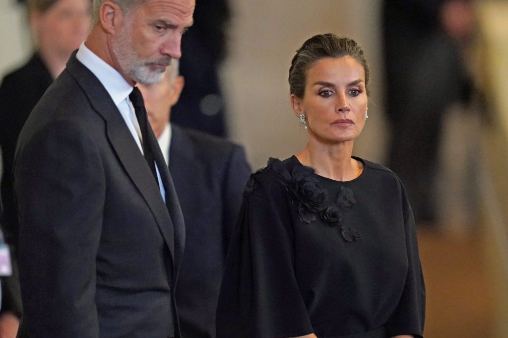 Queen Letizia's Brooch at Queen Elizabeth's Funeral