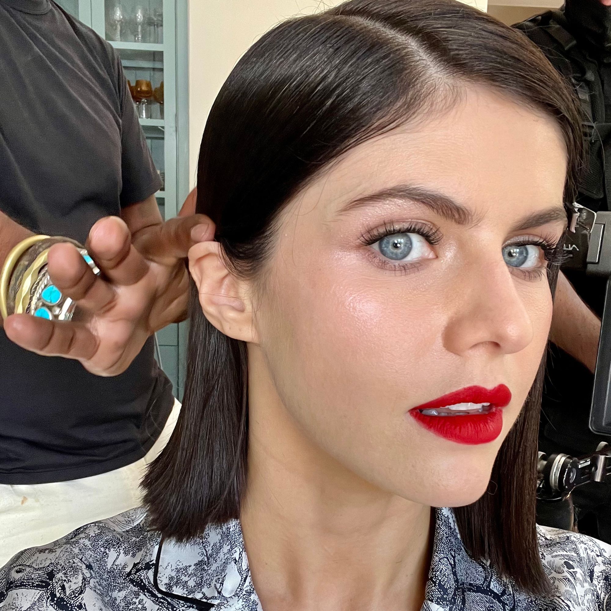 Alexandra Daddario Emmys Beauty