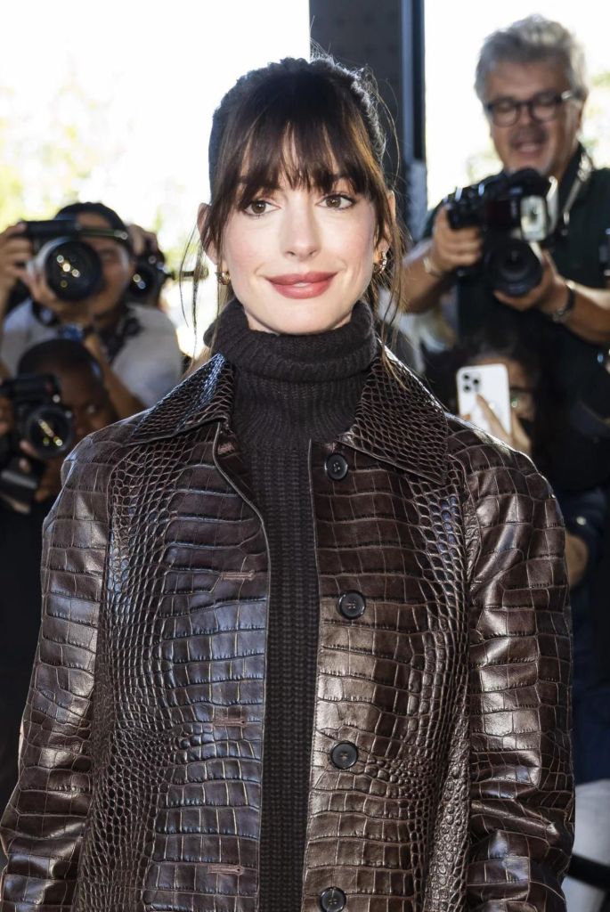 Anne Hathaway’s "The Devil Wears Prada" Bangs at NYFW