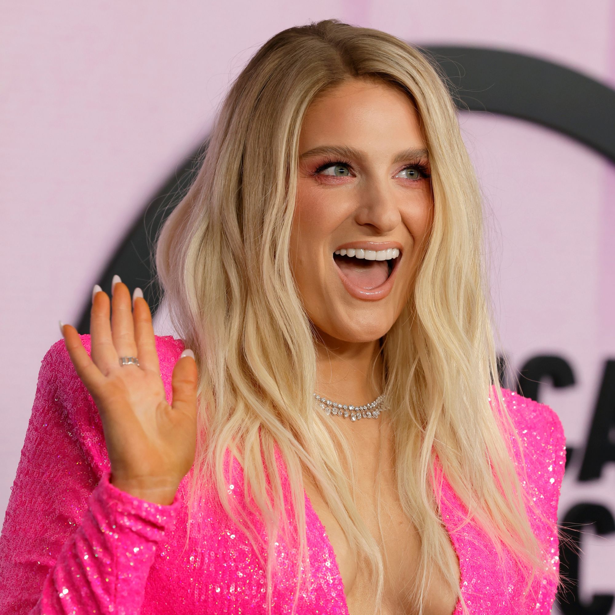 Meghan Trainor at 2022 American Music Awards