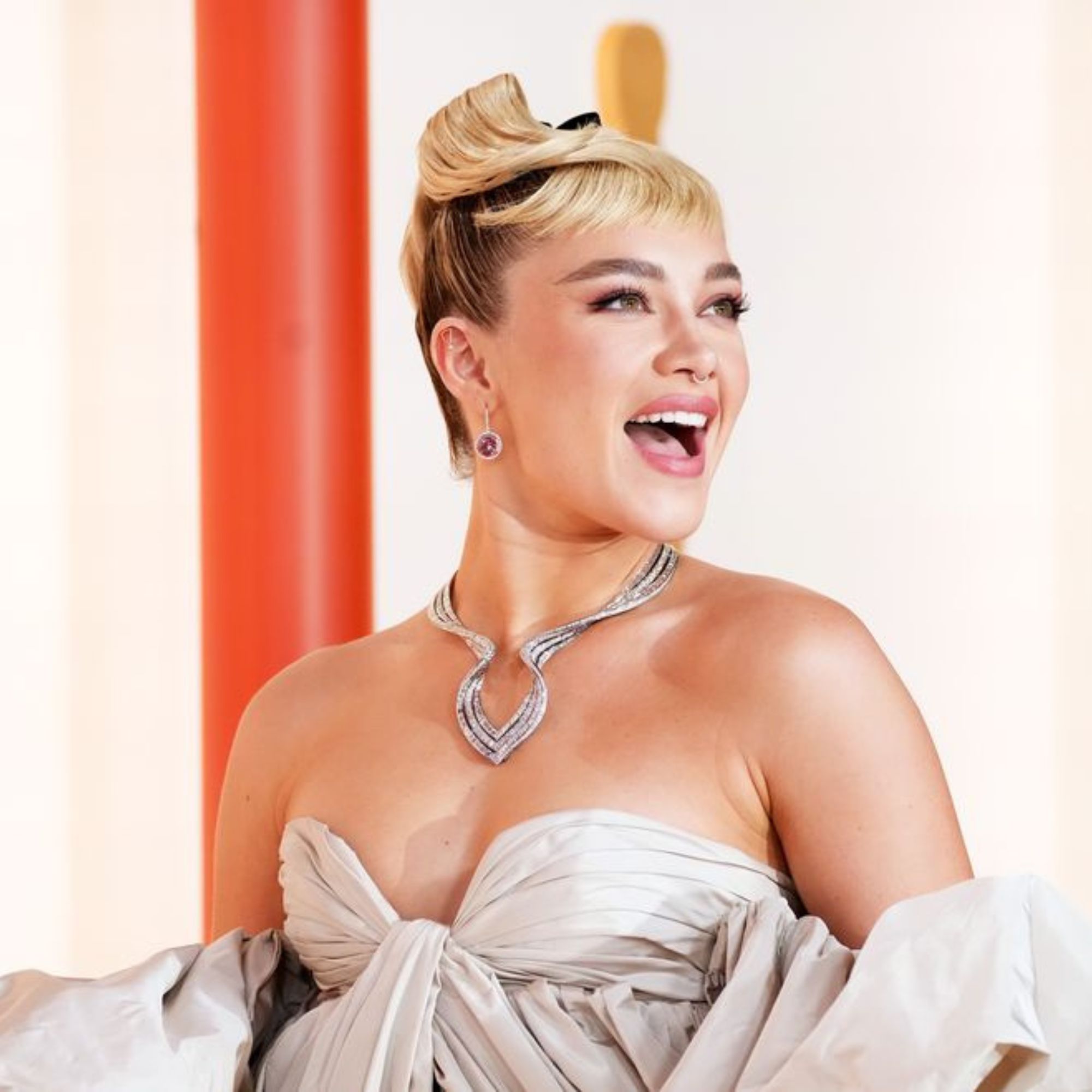 florence pugh oscars red carpet