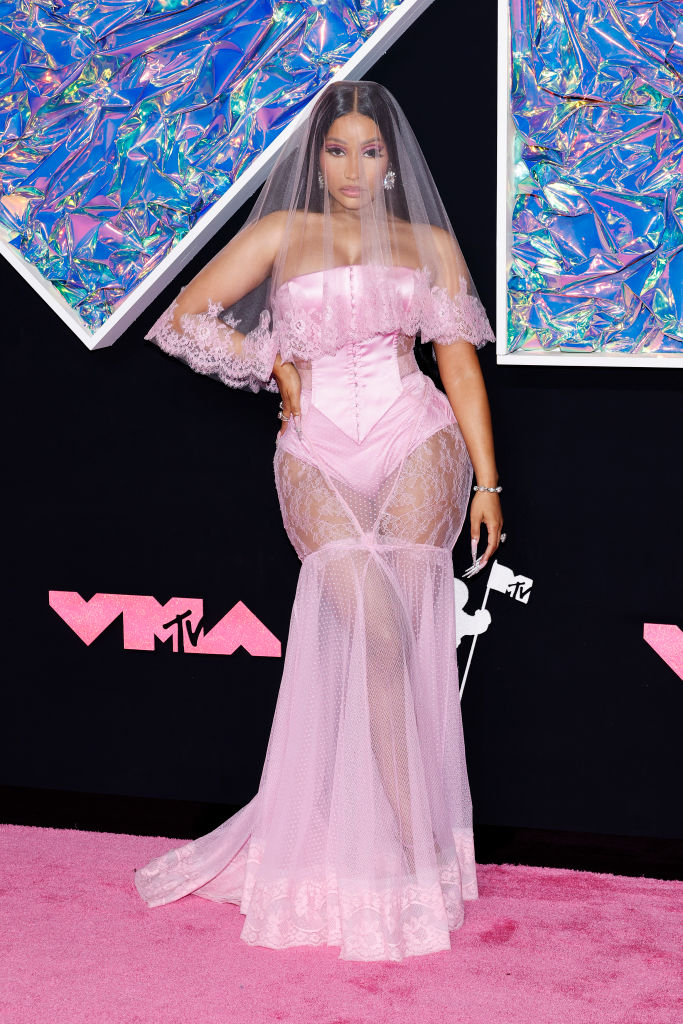 Nicki Minaj MTV VMAs red carpet